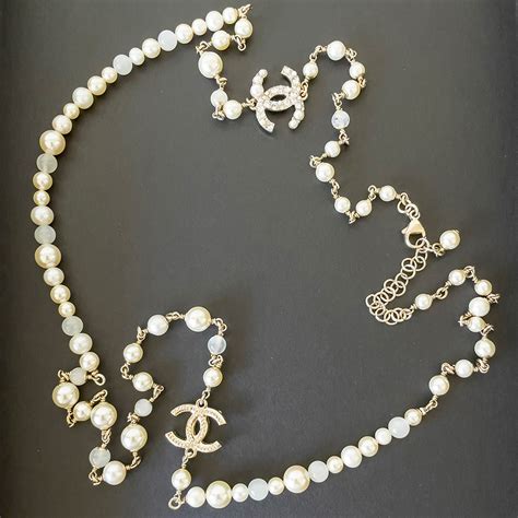 chanel logo pearl necklace replica|faux chanel long pearl necklace.